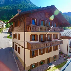 Ajarnola Locazioni Turist , Auronzo di Cadore Italia